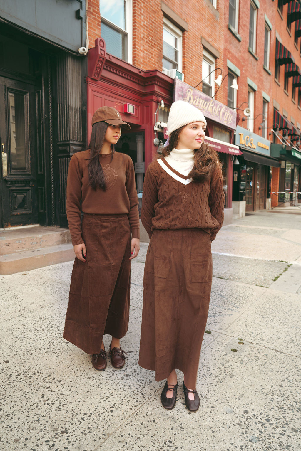 Tone on Tone Knit Sweater Brown
